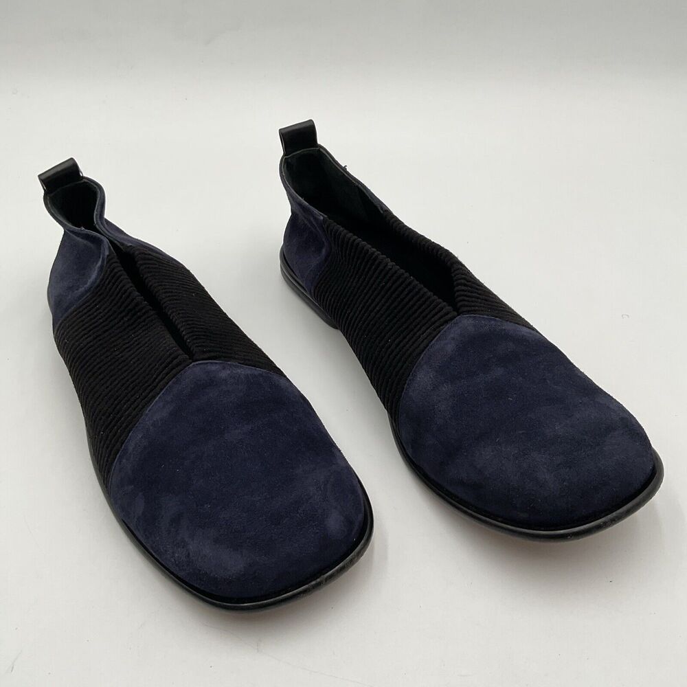 Gray Matters Navy and Black Suede Slip-On Flats